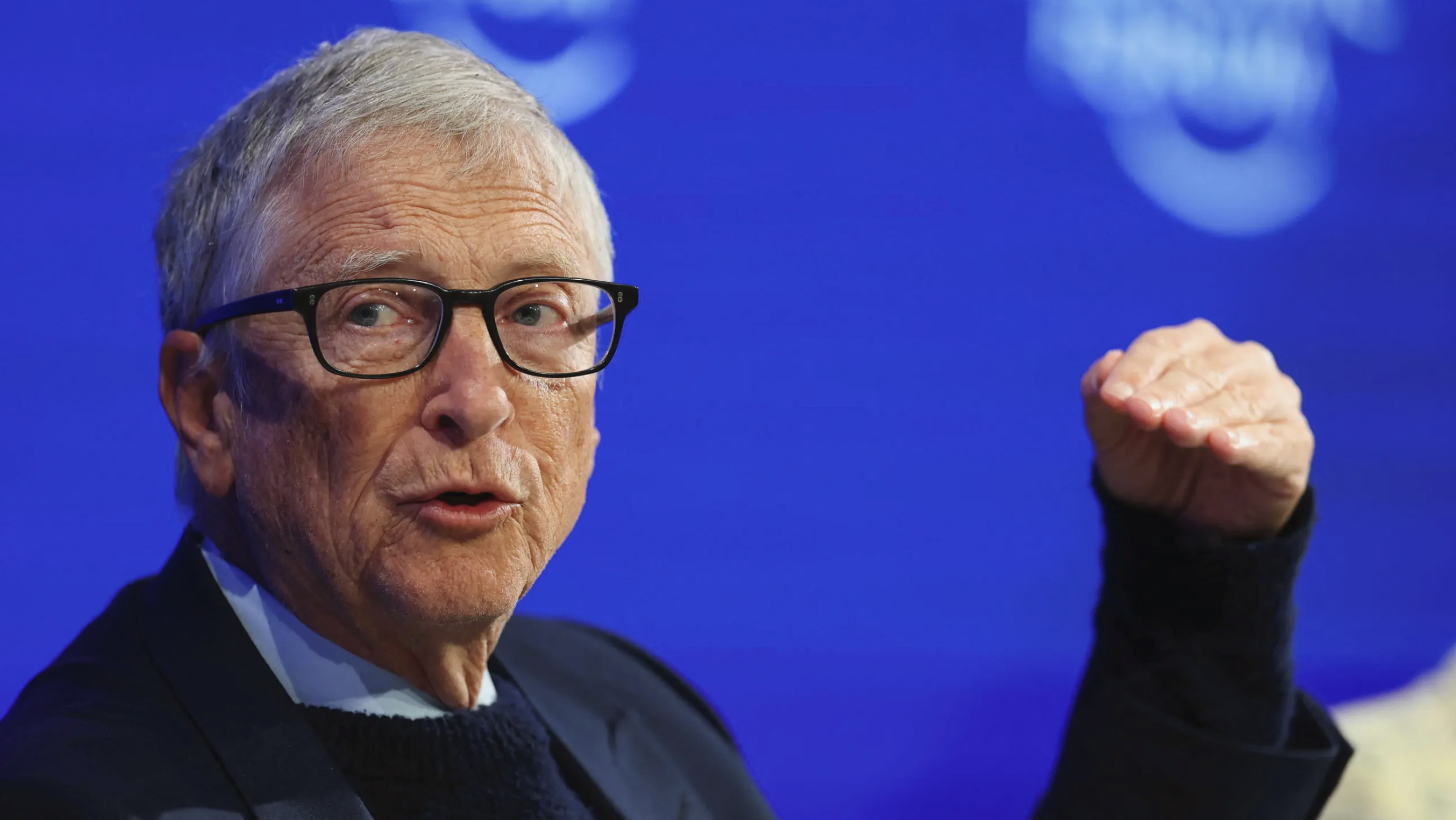 Americk&eacute; technologick&eacute; firmy hl&aacute;s&iacute; velk&eacute; zisky, masivně investuj&iacute; do uměl&eacute; inteligence